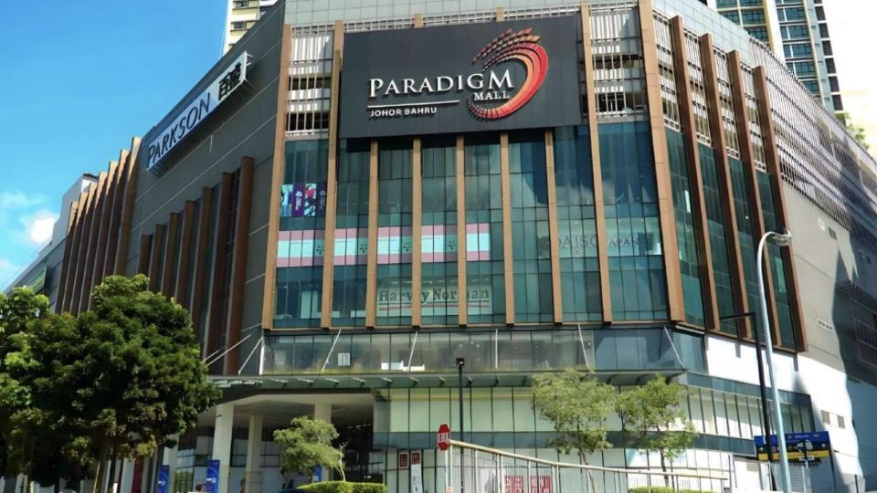 Paradigm Mall The Platino JB mins to Legoland Johor Bahru Balcony City View