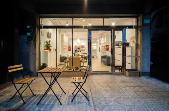 Ruifang Yi Hostel Hotels near Sijiaoting Train Station