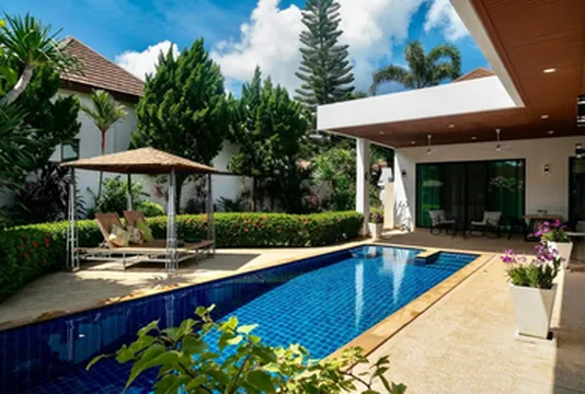 รูปภาพของ*Tropical Rawai Villa: Pool + Garden V187