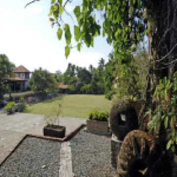 Hacienda Isabella Garden Resort