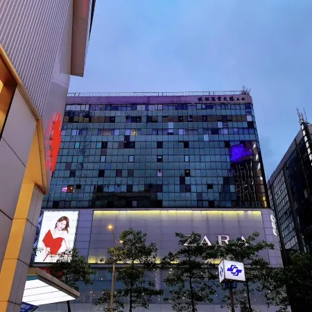 Stag Haven Отели рядом с достопримечательностью «Станция метро Muzha»