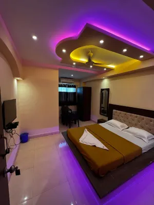 Galaxy Executive Lodging Hotels near ISKCON NVCC Temple