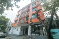 RedDoorz @ Najar Residences near NAIA Terminal Hotels near Villamor Airbase