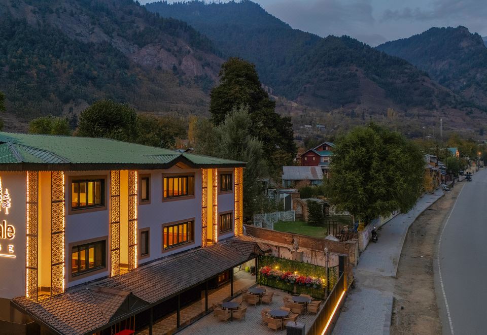 hotel overview picture