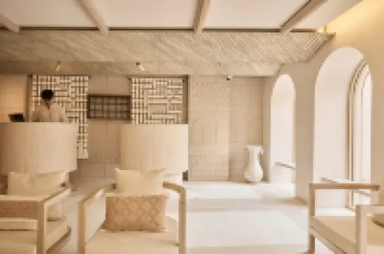 PE-LA塔佩精品飯店