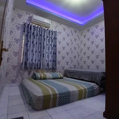 Gestur First House (Syariah) Hotel dekat Bandara Internasional Minangkabau