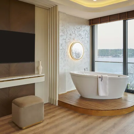 Çırağan Hotel Bosphorus Отели рядом с достопримечательностью «Парк Бебек»