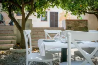 IL CASALE Vasari Hotels in Venetico