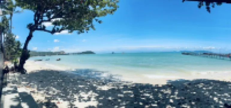 เดอะ สแตรนด์ รีสอร์ท สมุย