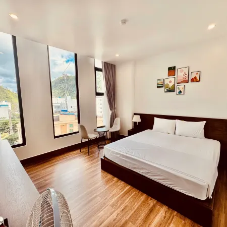 Cat Ba Swiss Hotel Отели в г. Cát Hải