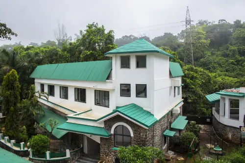 Velvet County Resort