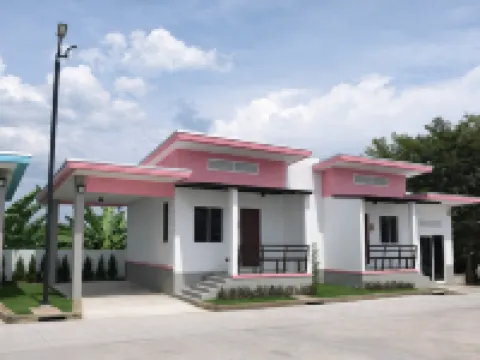 อิงนา รีสอร์ท สีคิ้ว โรงแรมในอำเภอ สีคิ้ว