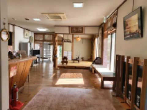 旅館青柳 冰見市酒店