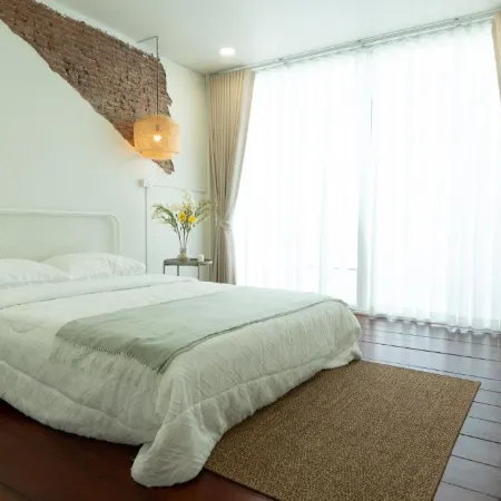 House of Patcha Hostel and Salon Отели рядом с достопримечательностью «Ват Траймит»