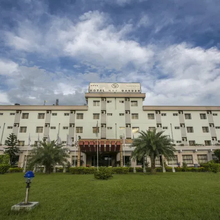 Hotel Naz Garden