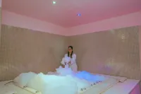 Bellmont Caves Resort and Spa, Corbett - Romantic