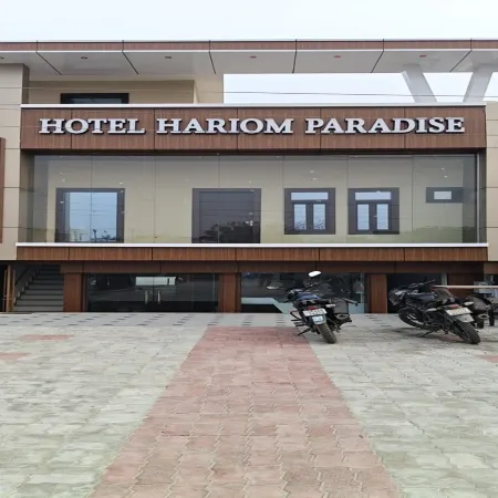 Hotel Hariom Paradise