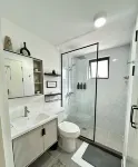 Ocean Vista | 2-Bedroom | Entire Modern House with Ocean Views, Pool, Gym | Nearby Beaches