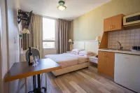 Marom Residence Romema