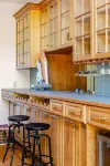 Farm-Style Retreat Near Niagara Falls on 58 Acres - bars