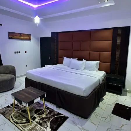 Eraton Hotels
