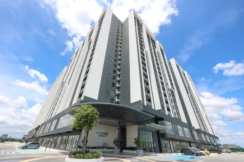 Maya Bay Residence Banting Icon Stay Hotels in Tanjung Dua Belas