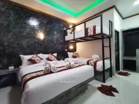 Lanta Long Beach Hostel