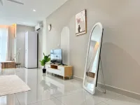 JB Town | Twin Galaxy Studio|2 Pax|Couple