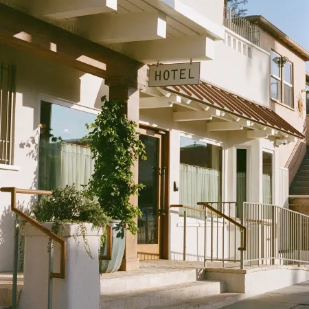 Gjelina Hotel