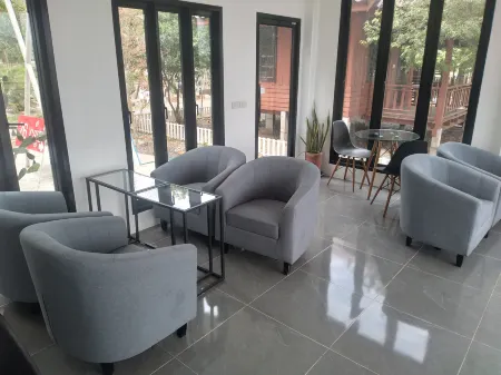 BANSUANMALITHONGRESORT Отели рядом с достопримечательностью «Плотина Па Сак Джолайд»