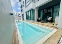【Ipoh Family Villa】Cheekaaboo｜Private Pool + Kids Play Area｜6BR with Bathtub