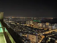 Stylish Iconic Regency #Queensbay Mall#FIZ#Airport - Ocean View