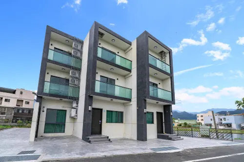 Bùxiǎng huí jiā Hotel di Yilan