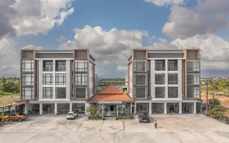 Soho Villa & Resort Отели в г. Кронг Кхемара Фамин