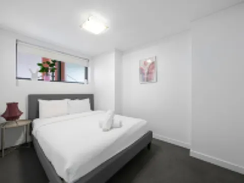 Delicated 3BR Apt(Parking)/ICC/DarlingHarbor-10min 歐緹莫酒店