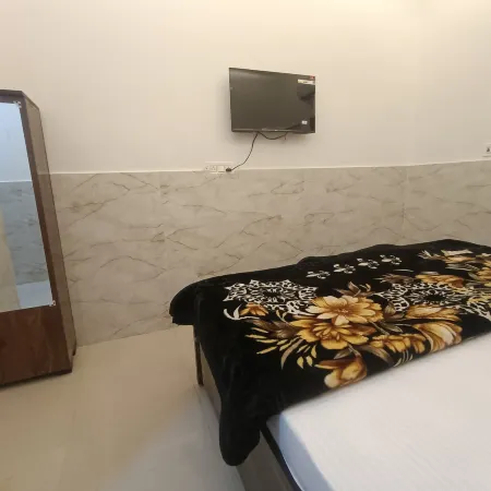 Hotel Krishnam Palace