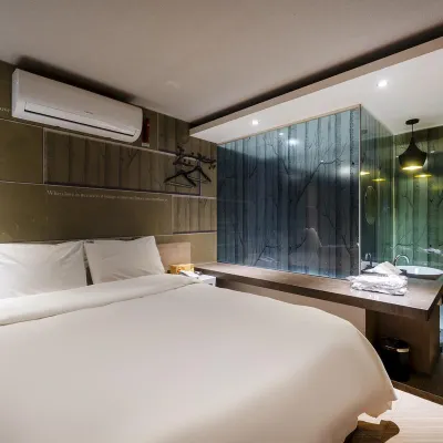 INUS Hotel Hotels near Cheonho Station