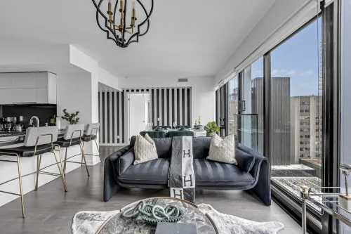 Bellair Yorkville - Boutique
