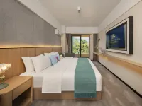 Bolton Hotel Hotels in Boten