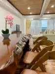 {Free Wifi}Spacious Wooden TOP Floor Apartment - Homestays