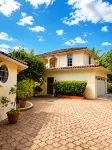 Villa Attalea – San Ignacio Villa with Infinity Pool - Pet friendly