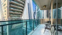Beautiful Cozy 1BR apartment in Merano Tower, Business Bay - บริการรถรับส่ง