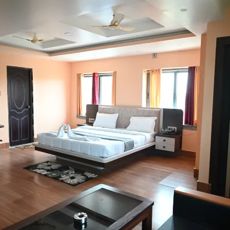 Hotel Tulusi Inn Hotels in Birbhum
