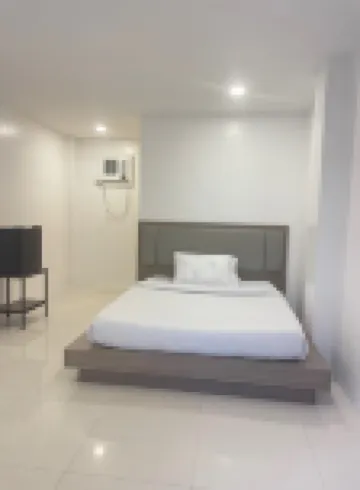 米爾飯店 Jpark marineboy watersports center附近的飯店