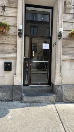 Olympia Hotel by Lodgo Отели рядом с достопримечательностью «Парк Жан-Драпо»