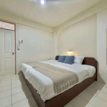Baan B Service Apartment