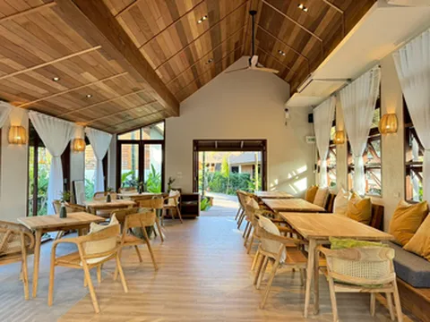 รูปภาพของบ้านริมน้ำ พนาวานา