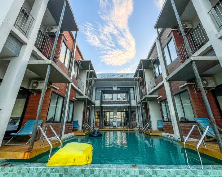 แหลมทรายบีชรีสอร์ท โรงแรมในอำเภอ ไชยา