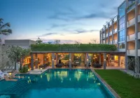 Hotel Ferola - Pools