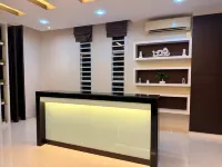 Kluang Luxury 5BR Home |BBQ | Karaoke | G/Lambak